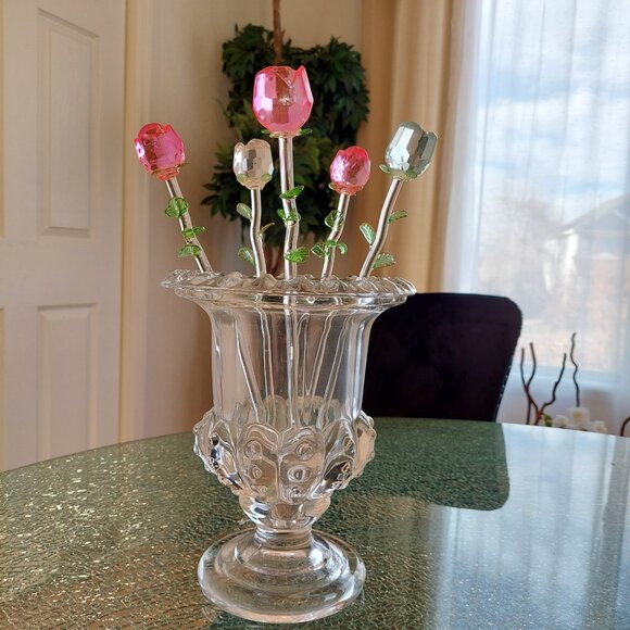 Lovely heavy glass Urn - Picture 3 of 3